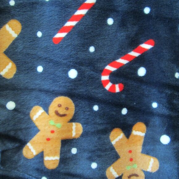 Gingerbread Candy Canes Christmas Plush Flannel Throw Blanket - Picture 5 of 5